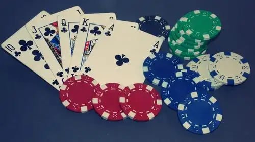 Layar permainan Mega Moolah di aplikasi acursio mobile